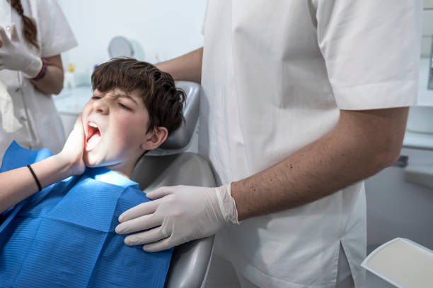 Best Emergency Orthodontic Repairs in Orangetree, FL